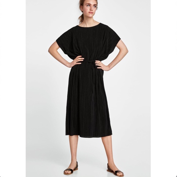 Zara Dresses & Skirts - Zara Pleated Dress With Belt Zara Dresses & Skirts - Zara Pleated Dress With Belt